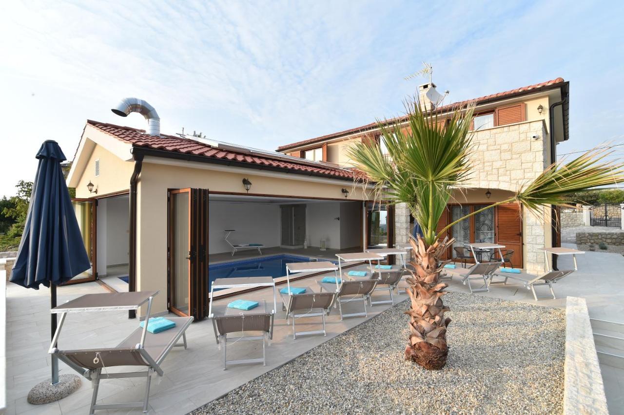 Villa Muskatel -With Heated Pool Brzac Εξωτερικό φωτογραφία