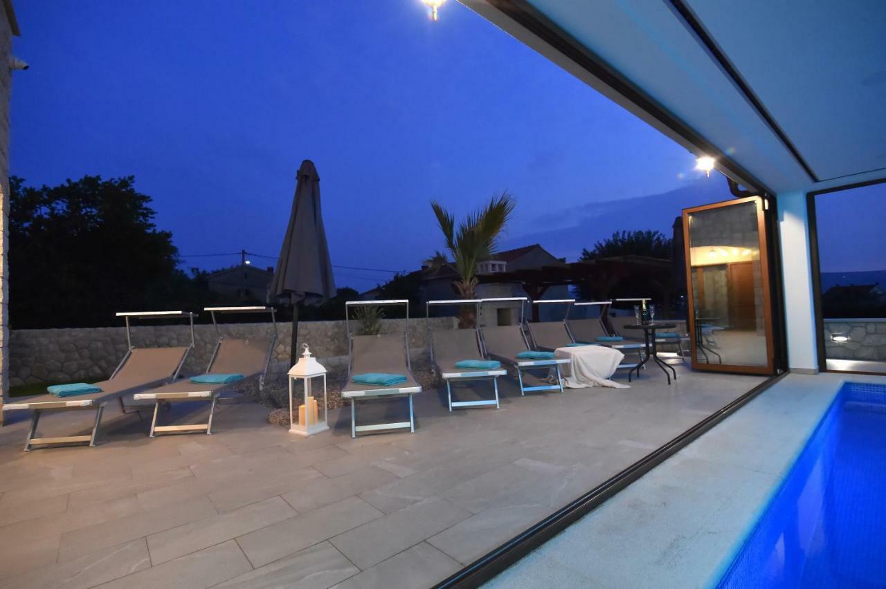 Villa Muskatel -With Heated Pool Brzac Εξωτερικό φωτογραφία